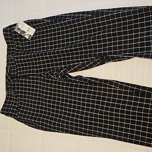 LORD & TAYLOR ANKLE PANTS